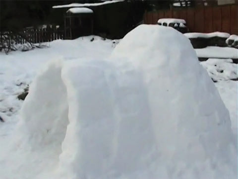 Clay Igloo